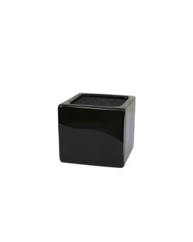 Cubo preto 7,5x7,5 cm com enchimento